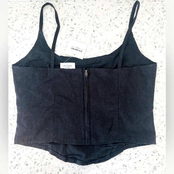 NWT, Bobbles & Lace, Get in Line Black Linen Top, Size L - Picture 3 of 6